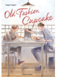 Old Fashion Cupcake With Cappuccino